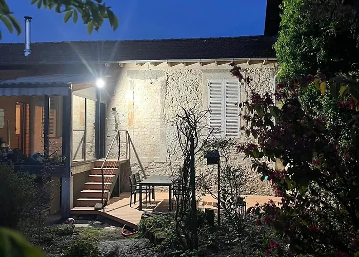 Maison Et Jardin Privas